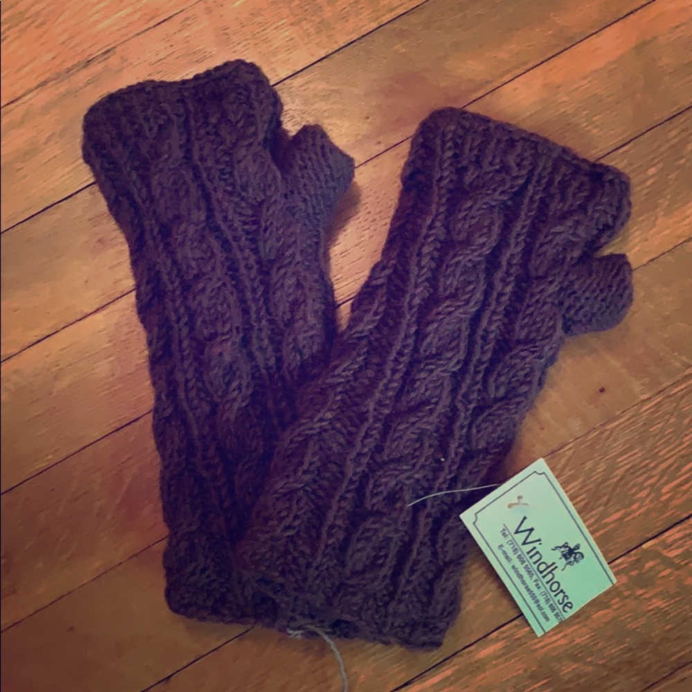 Fingerless Gloves